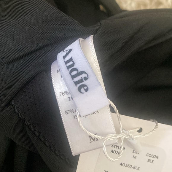 NWT Andie Swim The Asbury One Piece Women’s Size Medium Color: Black Classic - Picture 8 of 10